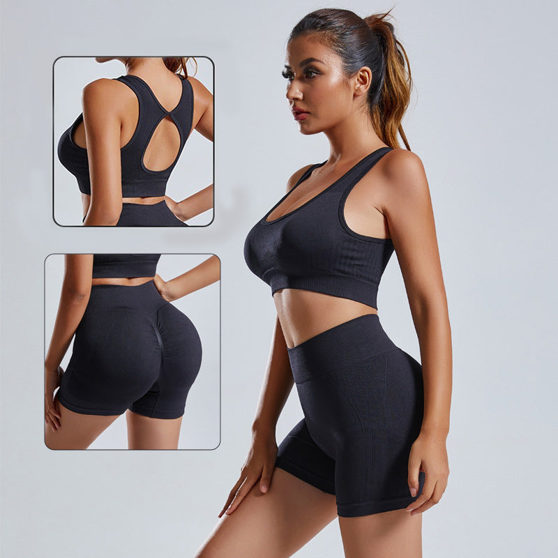 Ensemble yoga 2 pièces débardeur et short sans couture