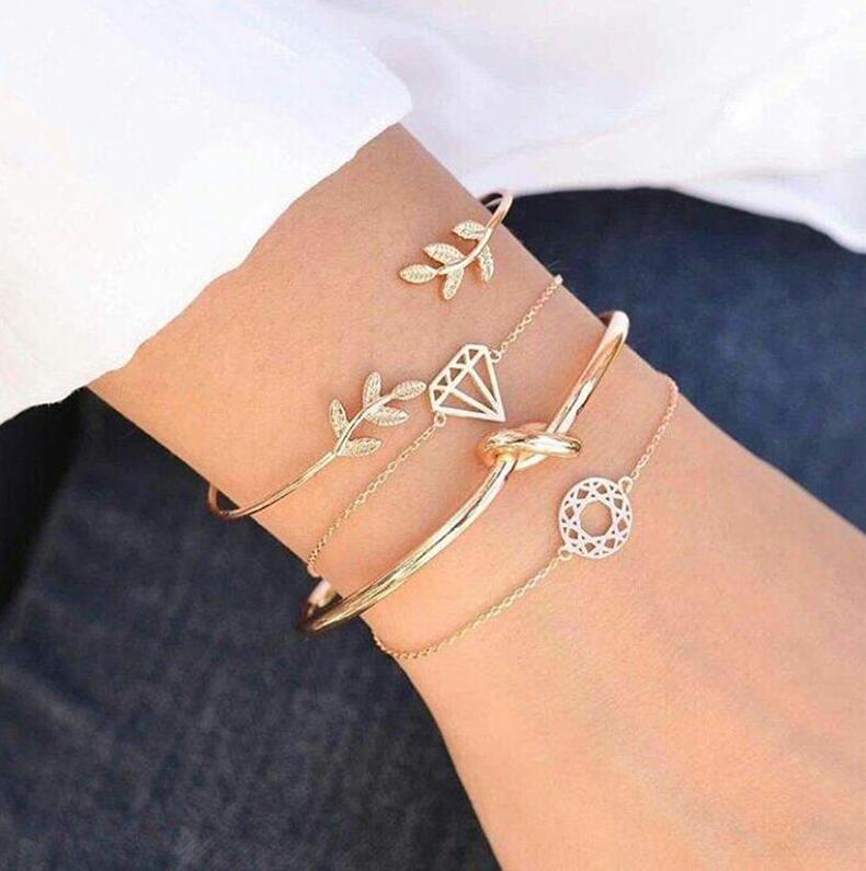 Bracelet jonc à breloques Tocona