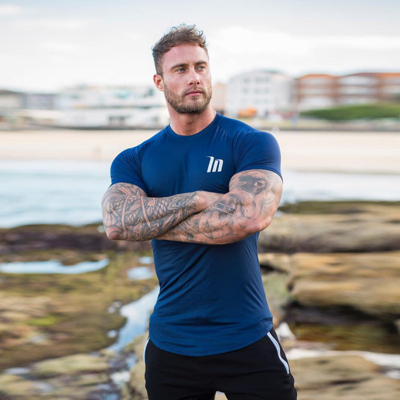 T-shirt de sport moulant à séchage rapide