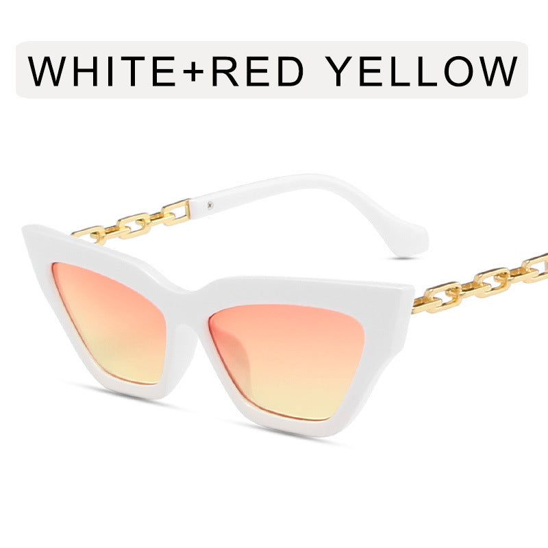 Lunettes de soleil œil de chat avec chaîne femme