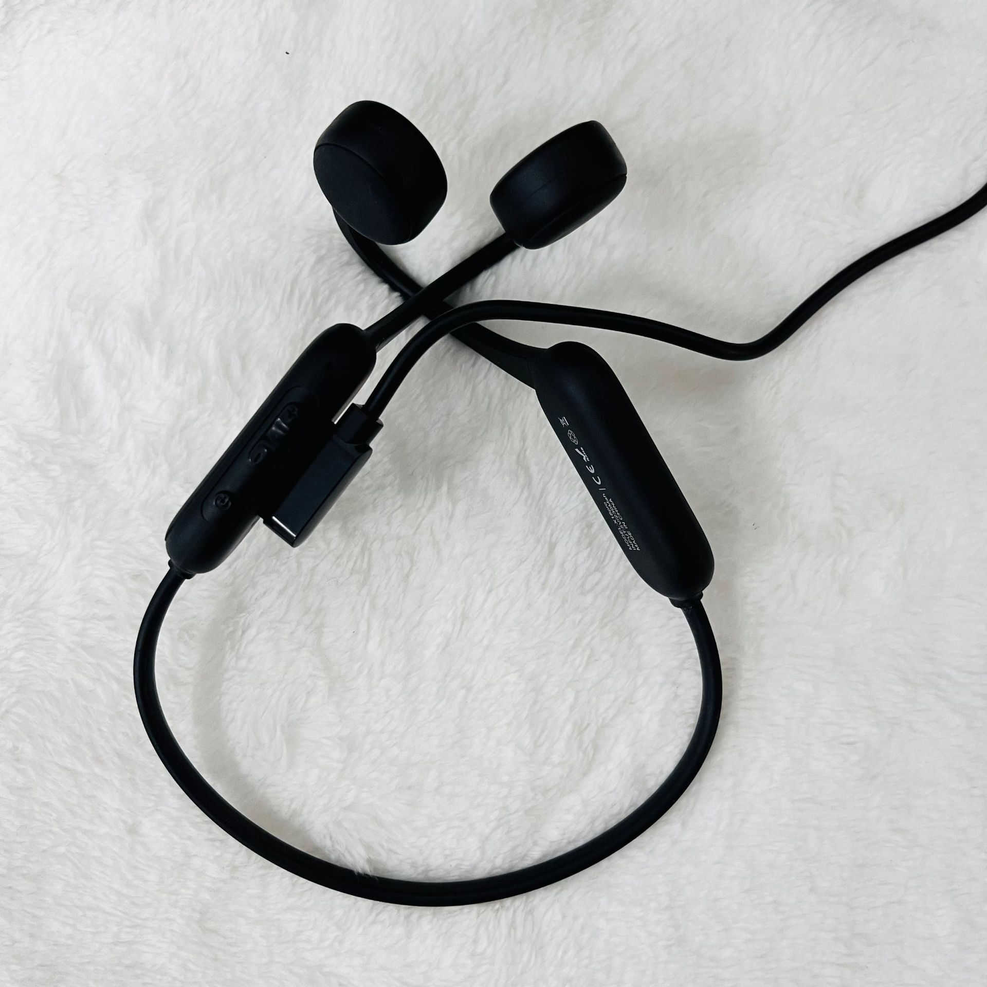 Câble de charge magnétique pour écouteur natation
