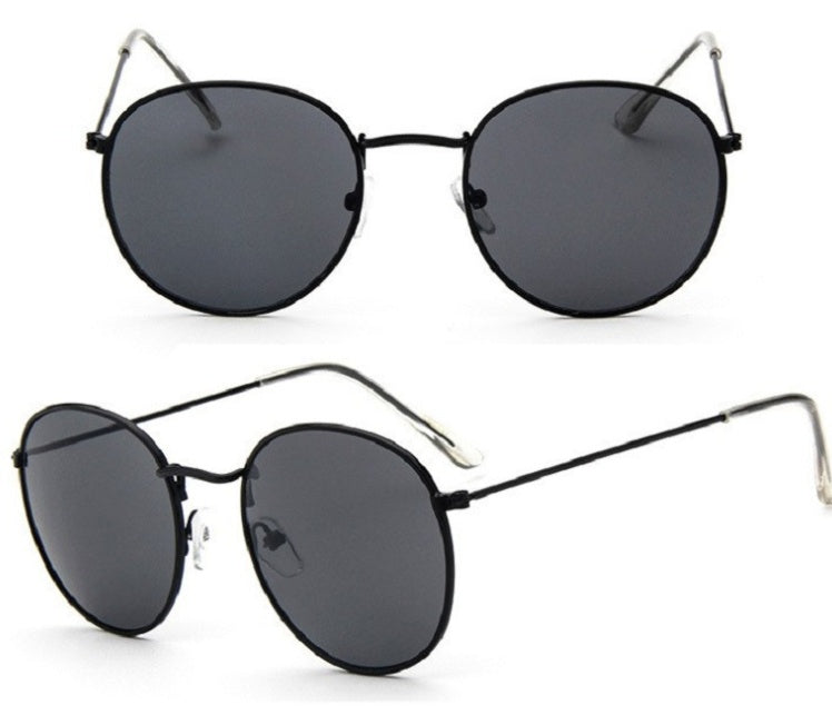 Lunettes de soleil rétro femme