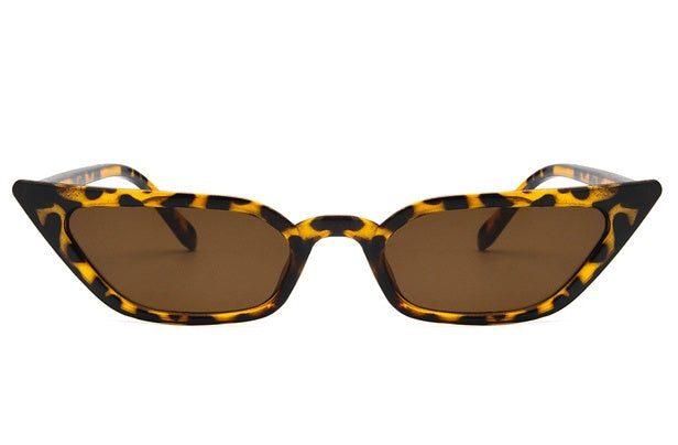 Lunettes de soleil œil de chat sexy étroites