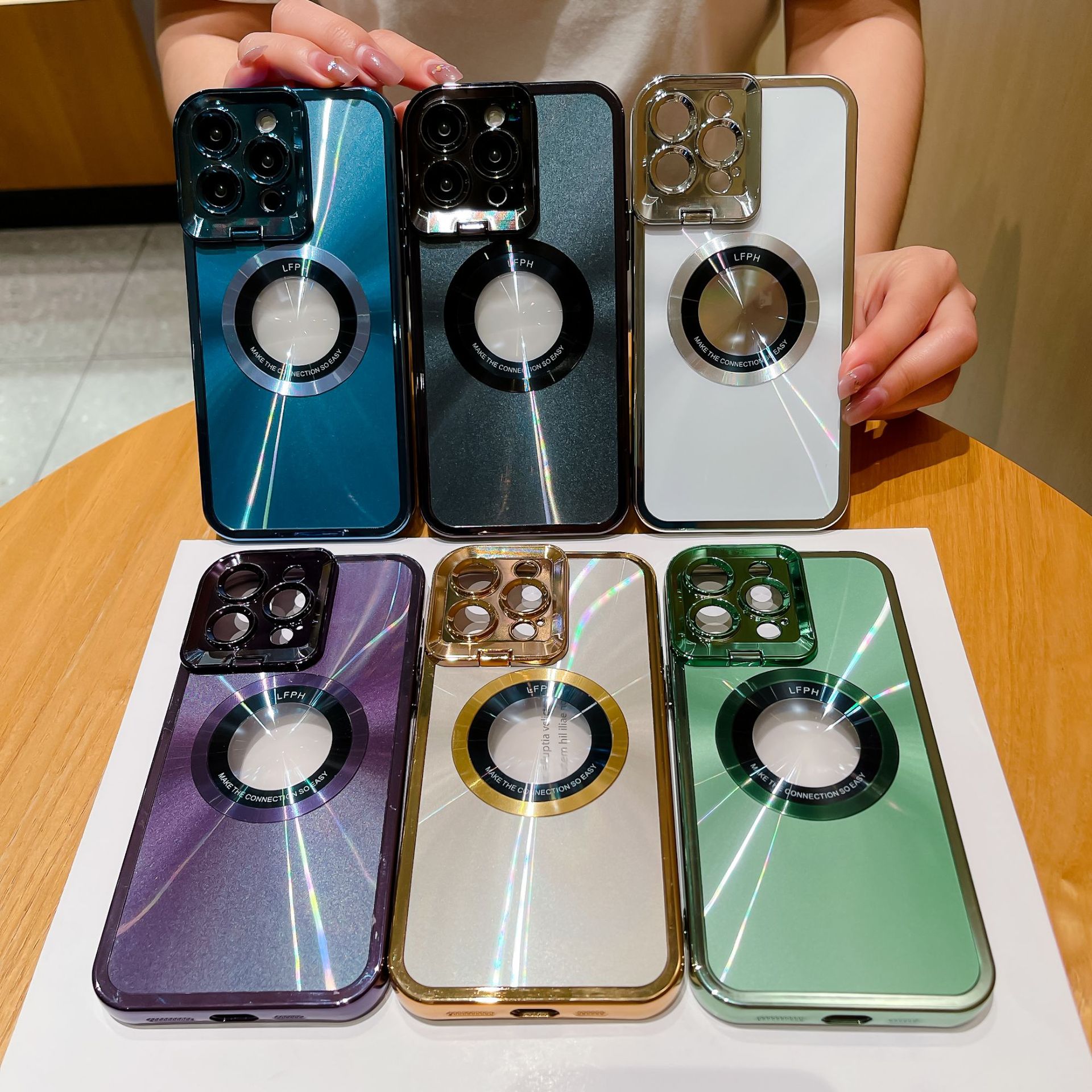 Coque iPhone électroplaquée luxe MagSafe avec support