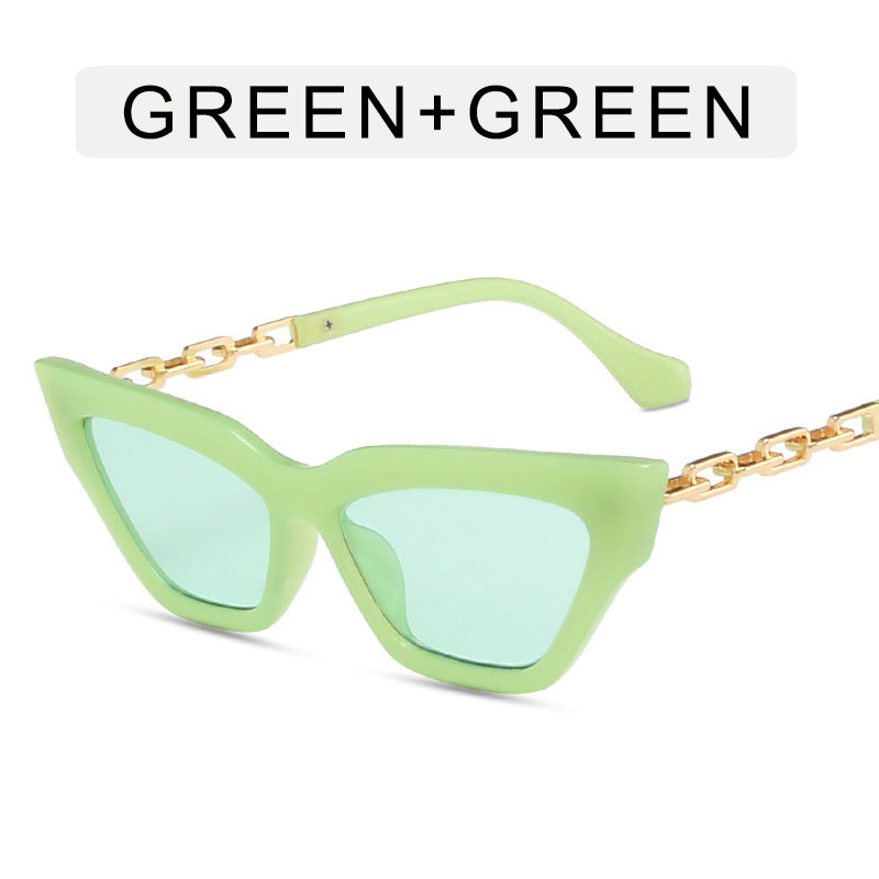 Lunettes de soleil œil de chat avec chaîne femme