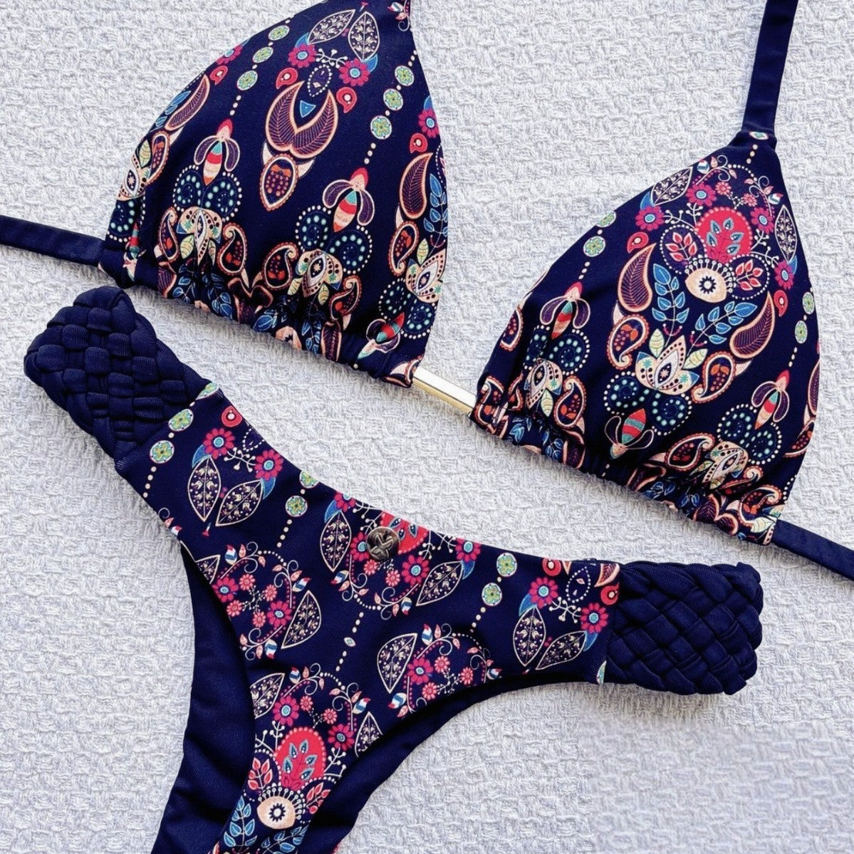Bikini femme imprimé tressé