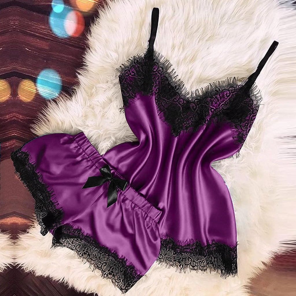 Nuisette, short à nœud papillon, décolleté en V