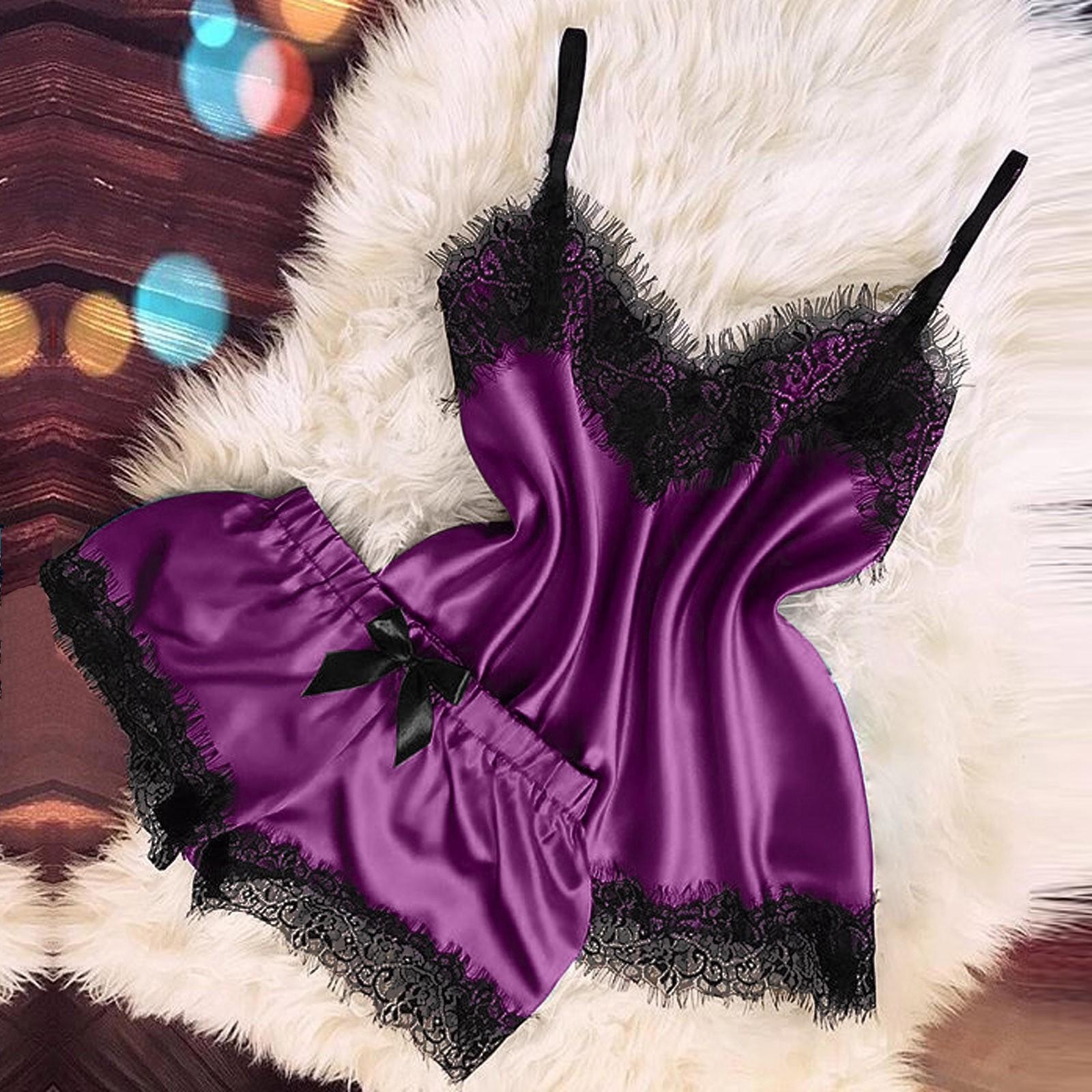 Nuisette, short à nœud papillon, décolleté en V