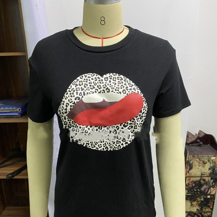 T-shirt femme imprimé lèvres léopard col rond